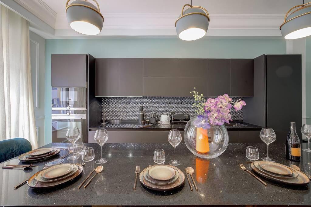 Luxury In Center Of Apartment Nizza